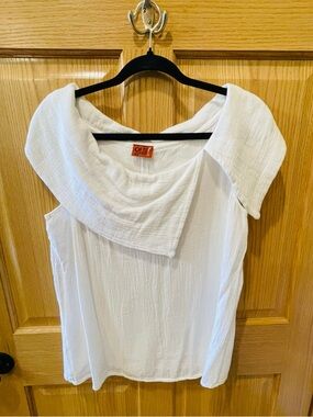 Oh My Gauze! White Textured Top